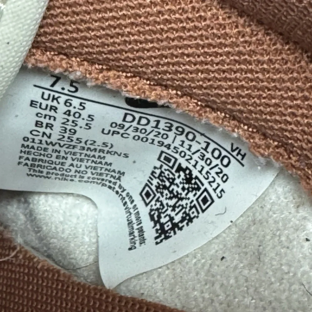 Size 7.5 - Nike Dunk Low‎ Medium Curry Mens DD1390-100